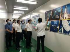 <b><font color='#0000FF'>东莞市委书记肖亚非一行参观考察凯发app官网登录入口-凯发(中国)半导体</font></b>